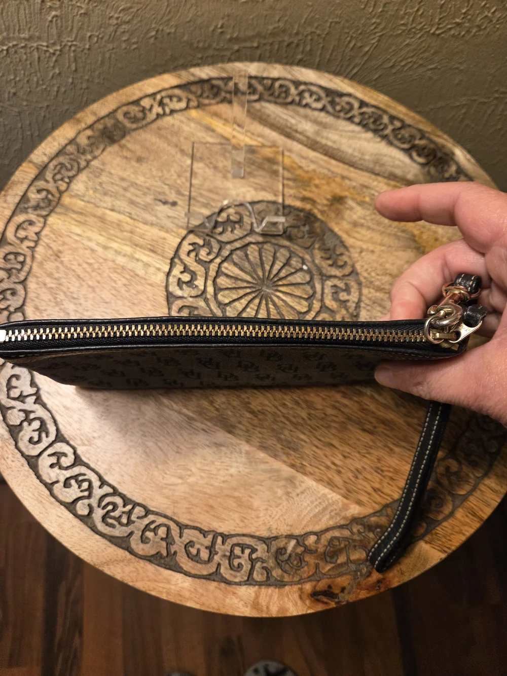 Dooney & Bourke Black Logo Wristlet Clutch